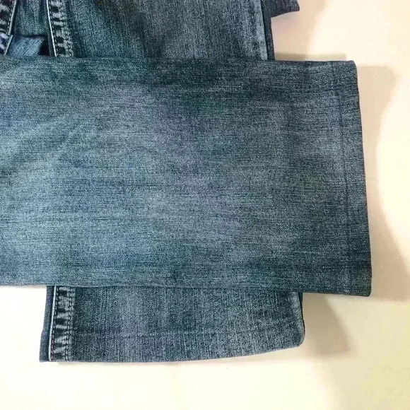 Maurices Women Straight Leg Blue Slight Stretch Denim Jeans  Size 15/16 Short - Picture 10 of 15